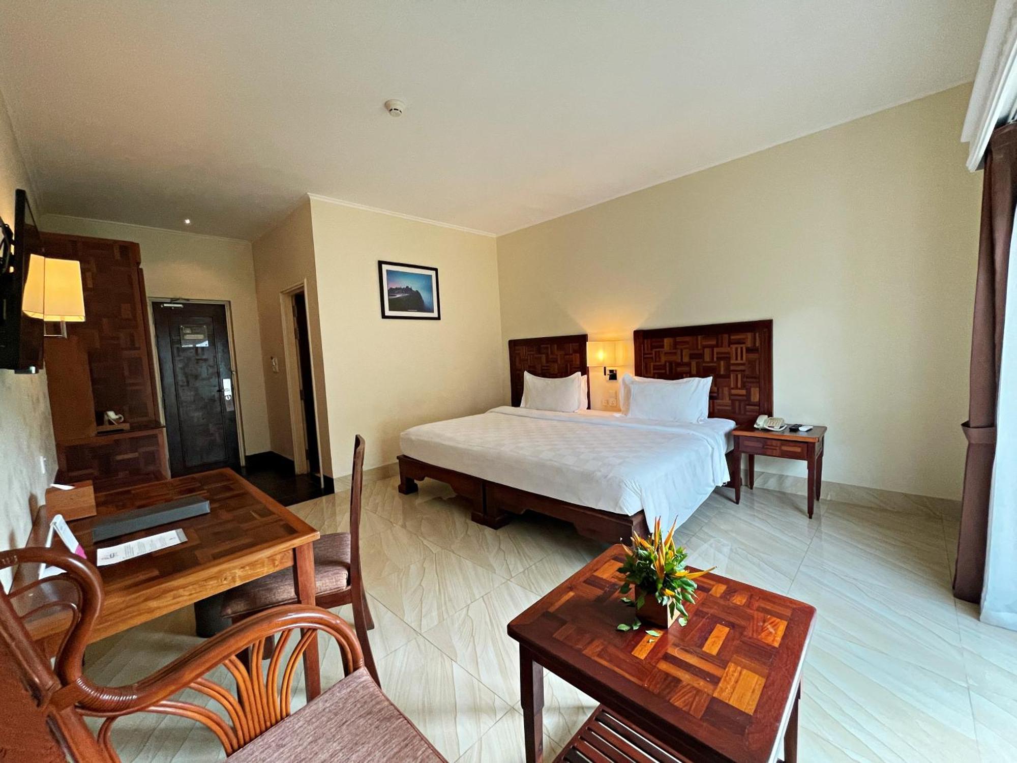 Sokha Palace Siem Reap Hotel Екстер'єр фото